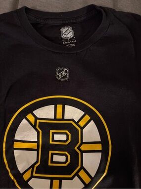 NHL Black Tee with Yellow and White Boston B Crest